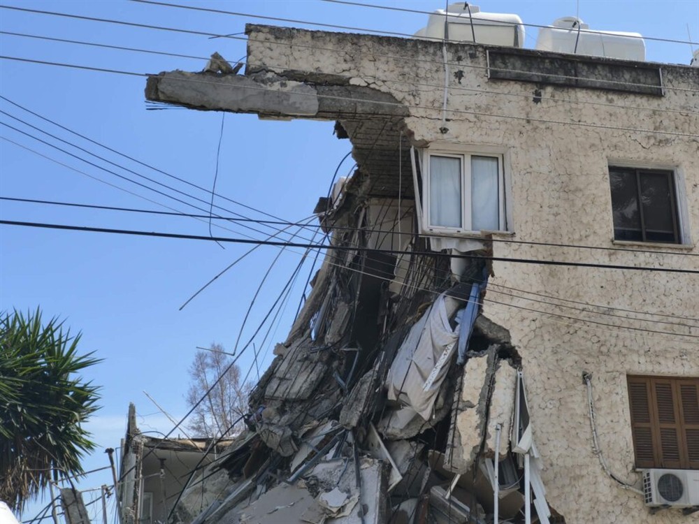 Κύπρος-πολυκατοικία Κύπρος-πολυκατοικία