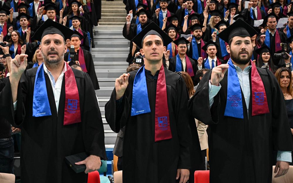 Κωνσταντής Τζολάκης Κωνσταντής Τζολάκης