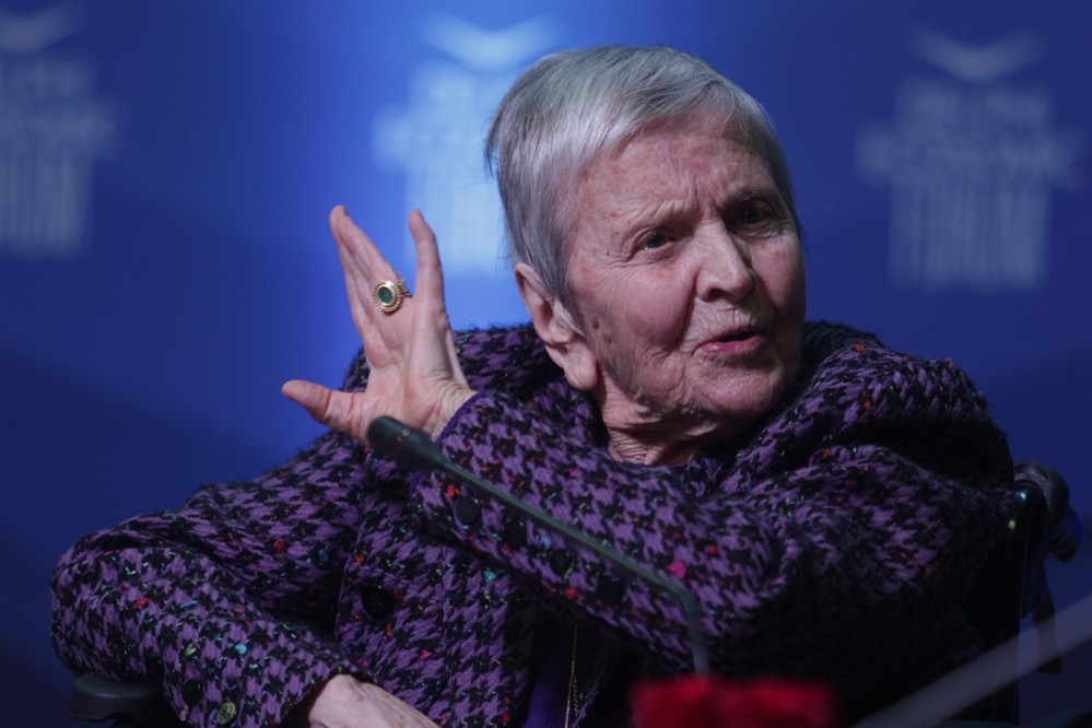 Ελένη - Γλύκατζη - Αρβελέρ Ελένη - Γλύκατζη - Αρβελέρ