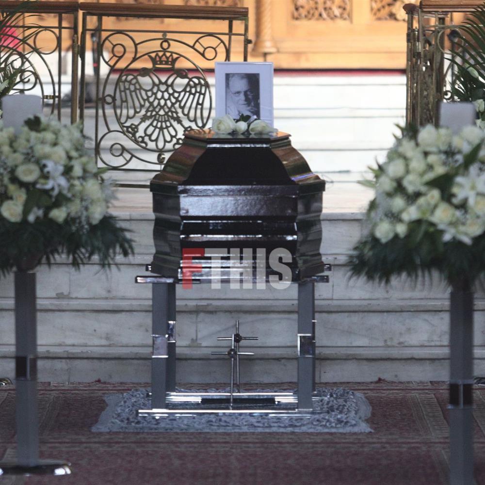Κώστας Χαρδαβέλλας κηδεία