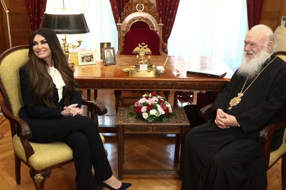 Κίμπερλι Γκίλφοϊλ - Ιερώνυμος Κίμπερλι Γκίλφοϊλ - Ιερώνυμος