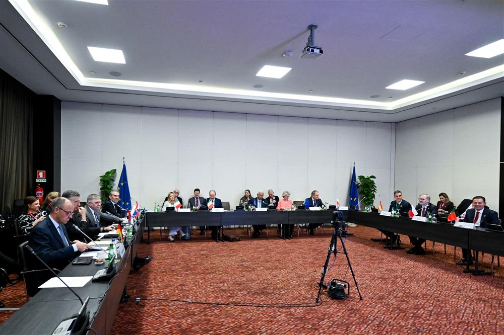 Συνάντηση ηγετών ΕΕ - Ανγκόλα - Ουκρανία Συνάντηση ηγετών ΕΕ - Ανγκόλα - Ουκρανία