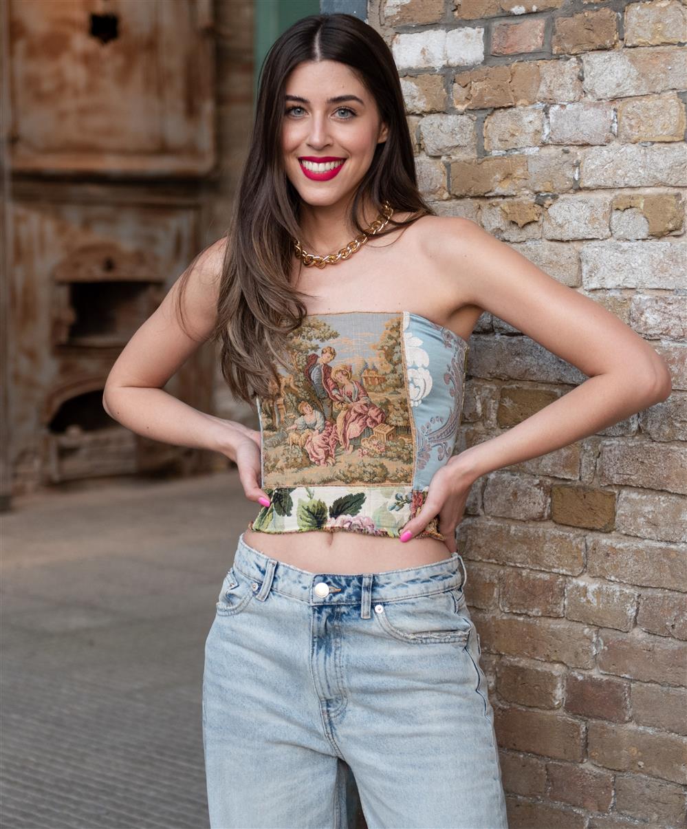 Demy