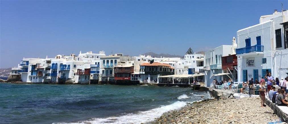 Έλεγχοι σε Μύκονο και Ρόδο: Έξι συλλήψεις για παραβάσεις στον αιγιαλό
