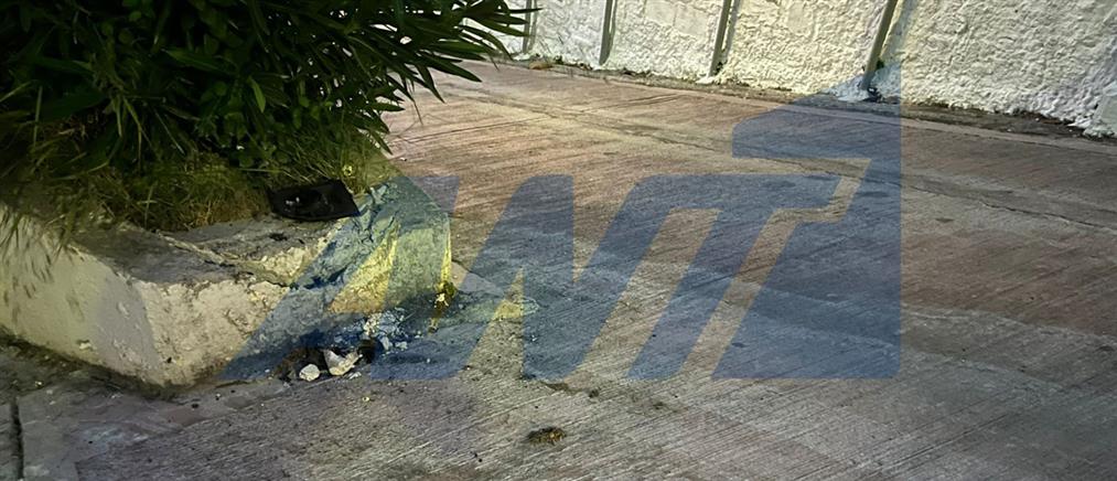 Τροχαίο στη Πετρούπολη: Νεκρός οδηγός - Αυτοκίνητο καρφώθηκε σε νησίδα