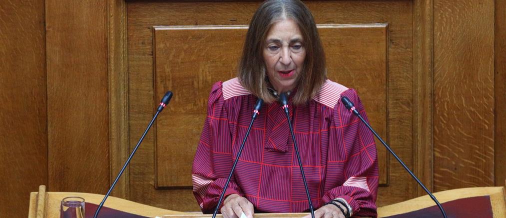 Βουλή: Λιποθύμησε η Μαρία Αθανασίου της Ελληνικής Λύσης