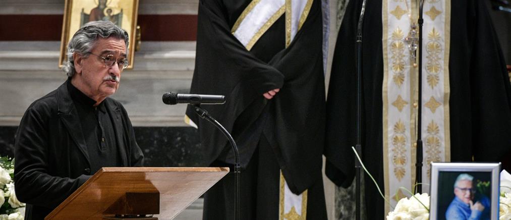 Πέθανε ο Νίκος Γαλανός