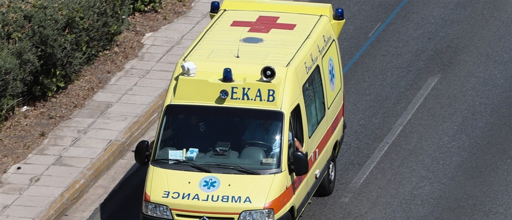 Λουτράκι: Νεκρός ένας 17χρονος - Έφερε τραύματα από μαχαίρι