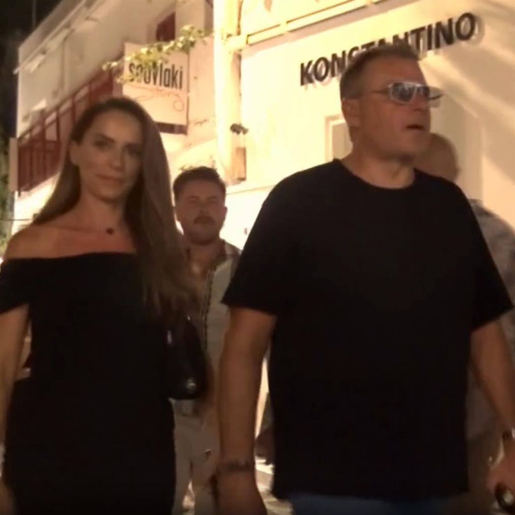 Γιώργος Λιάγκας - Μαρία Αντωνά: Βραδινή έξοδος στη Μύκονο (βίντεο)
