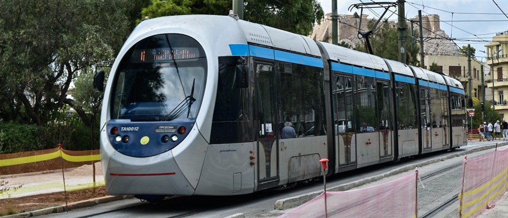 Πυκνώνουν τα δρομολόγια του τραμ - Μικρότεροι χρόνοι αναμονής για τους επιβάτες