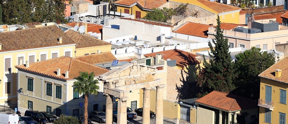 Σε λειτουργία από τον Δήμο Αθηναίων η αναστροφή της Λεωφ. Αμαλίας για είσοδο στην Πλάκα