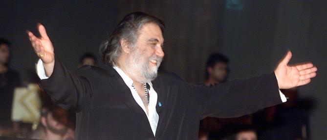 Βαγγέλης Παπαθανασίου: Η ζωή και το έργο του πρωτοπόρου συνθέτη