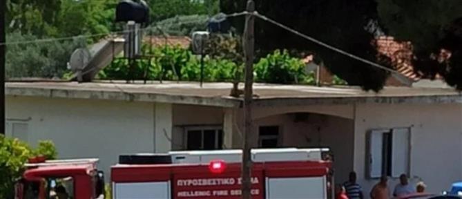 Νιφορέικα Αχαΐας: Αυτοκίνητο εξετράπη της πορείας του και  "προσγειώθηκε" σε σπίτι