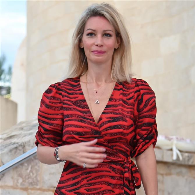 Άριελ Κωνσταντινίδη: Γέννησε η ηθοποιός σε ηλικία 53 ετών
