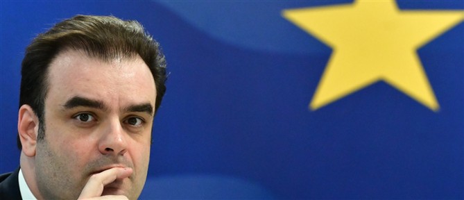 Πιερρακάκης: Η Ελλάδα αντιμετωπίζεται, πλέον, διαφορετικά από τις διεθνείς αγορές