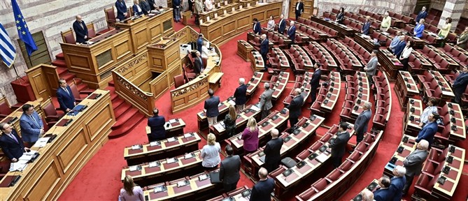 Στη Βουλή το νέο πλαίσιο στεγαστικής αρωγής μετά από φυσικές καταστροφές – Τι αλλάζει για τους πληγέντες