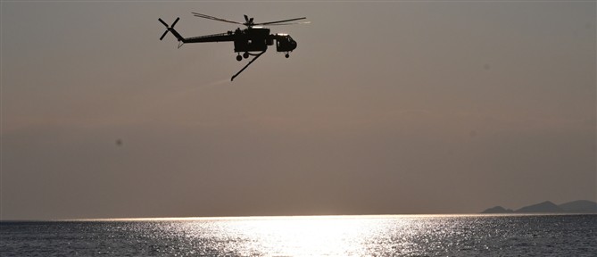 Βελτιωμένη η εικόνα της πυρκαγιάς στο Λαύριο - Συνεχίζονται οι επιχειρήσεις κατάσβεσής της