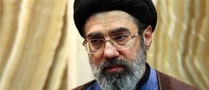 Μοτζταμπά Χαμενεΐ: Το πολεμικό ναυτικό του Ιράν είναι έτοιμο να καταφέρει νέες ήττες στον εχθρό