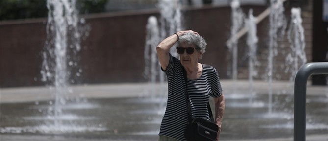 Τέσσερις ιταλικές πόλεις, ανάμεσά τους και η Ρώμη, τέθηκαν σε κόκκινο συναγερμό εξαιτίας του καύσωνα