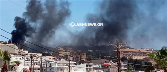Φωτιά σε ξενοδοχείο στα Χανιά - Aπομακρύνθηκε ο κόσμος (βίντεο)