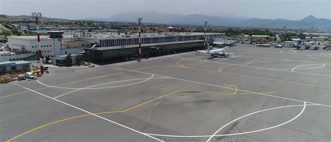 Ηράκλειο: Πανικός για επιδειξία σε πτήση