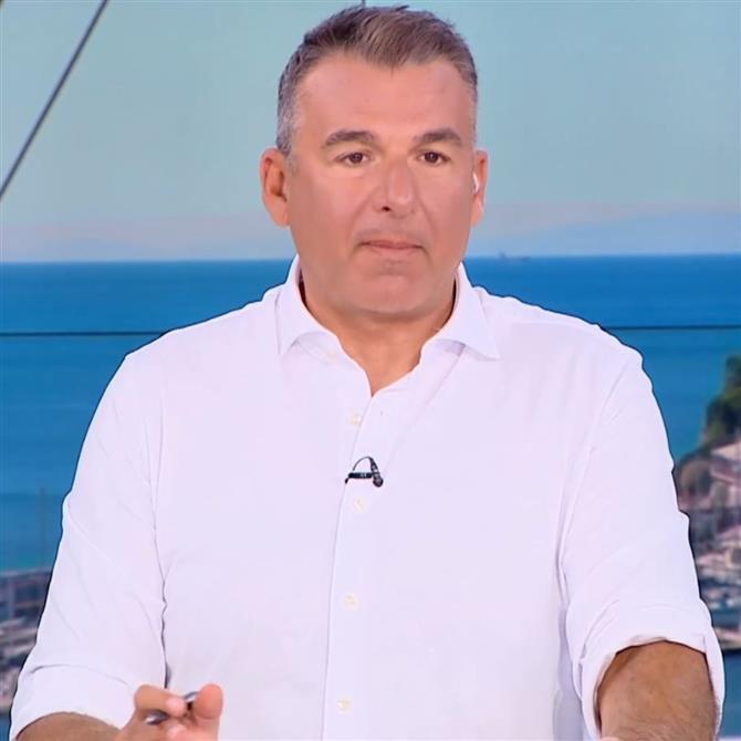 Eurovision - Γιώργος Λιάγκας για εμφάνιση Klavdia: "Tο βραχάκι αυτό σε μία τεράστια σκηνή, μου κάνει σαν περίττωμα σκύλου"
