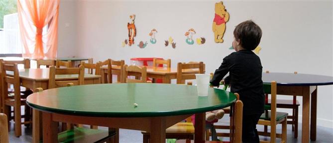 Θεσσαλονίκη - Πατέρας 5χρονης: Παιδί που δεν το πήγα στον παιδίατρο, το έχασα σε δύο ώρες (βίντεο)