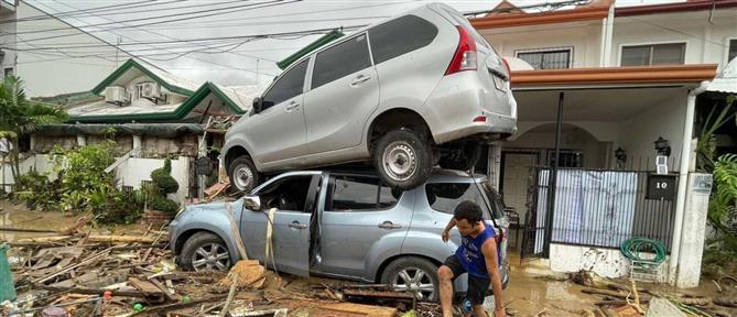 Φιλιππίνες: Στους 40 οι νεκροί από τον τυφώνα Καλμάγκι - Συνετρίβη ελικόπτερο που μετέφερε βοήθεια (βίντεο)