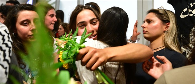 Με μέριμνα του ΥΠΕΞ επέστρεψαν στην Αθήνα οι 19 Έλληνες του "Global Sumud Flotilla"