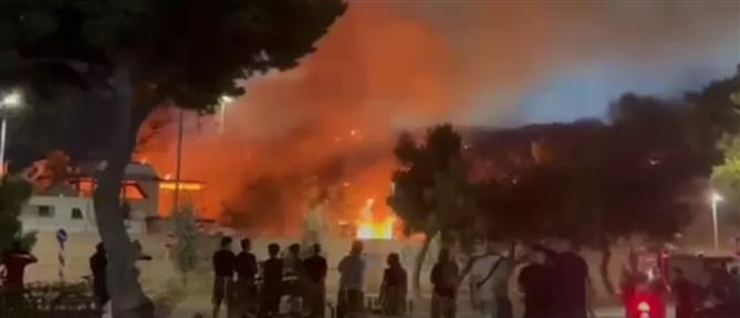 Γλυφάδα: Φωτιά σε πάρκινγκ σκαφών (βίντεο)