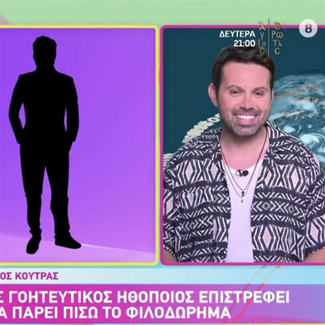 Καλύτερα δε γίνεται: Ποιος πασίγνωστος ηθοποιός επέστρεψε στο τραπέζι για να πάρει το φιλοδώρημα που είχαν αφήσει φίλοι του;