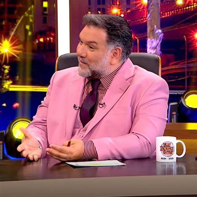 The 2Night Show: Πήγε καλεσμένη στον Γρηγόρη Αρναούτογλου και ανακοίνωσε την εγκυμοσύνη της