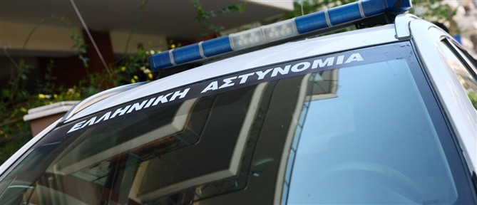 Βόλος: 25χρονος συνελήφθη δύο φορές μέσα σε 24 ώρες - Έκλεψε γιατί ήθελε να αγοράσει... εσώρουχα και κάλτσες