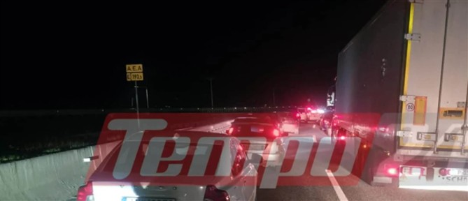 Τροχαίο στην Ολυμπία Οδό: Δύο τραυματίες έπειτα από εκτροπή οχήματος σε σήραγγα