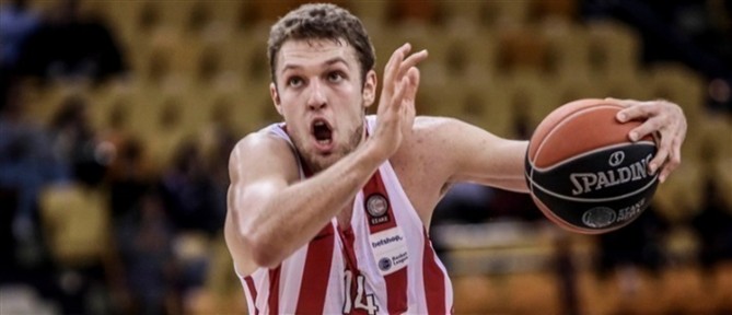 Ολυμπιακός: Τα νεότερα από τους τραυματισμούς Βεζένκοφ και Μιλουτίνοφ