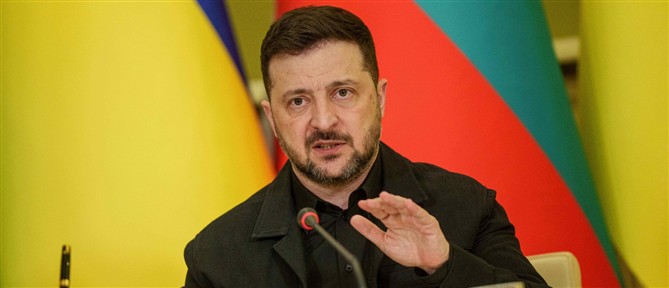 Στην Κωνσταντινούπολη ο Ζελένσκι για συνομιλίες με τον Ερντογάν