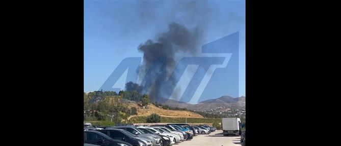 Παλλήνη: Φωτιά τώρα σε ταράτσα σχολείου