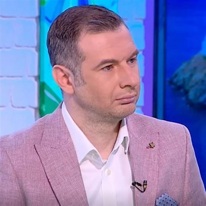 Δημήτρης Μαρέδης: Ξεκαθαρίζει για την παραίτηση από την εκπομπή "Αλήθειες με τη Ζήνα" μετά την καταδίκη του - "Δεν υπάρχει κανένα παρασκήνιο"