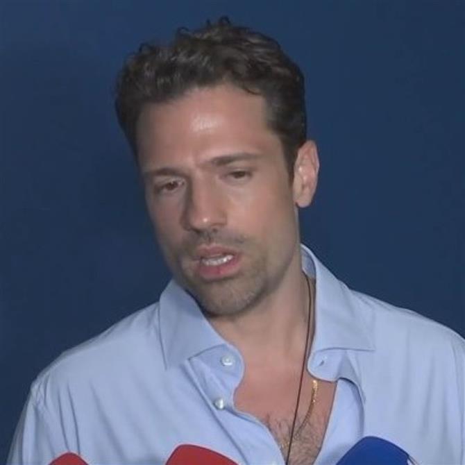 Κωνσταντίνος Αργυρός: Η πατρότητα και το σχόλιο για τον Light - "Ήταν λάθος"