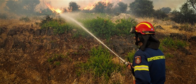 Φωτιά στον Άγιο Αθανάσιο Θεσσαλονίκης – Μήνυμα του 112 στους κατοίκους
