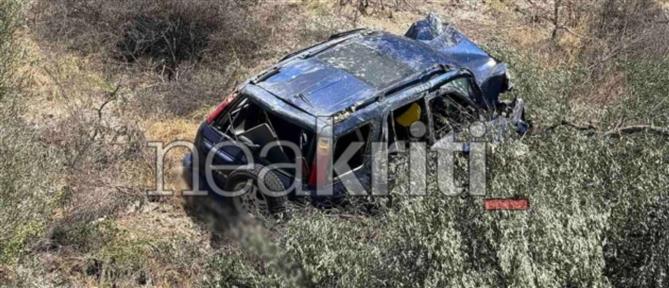 Ηράκλειο: Νεκρός 87χρονος που έπεσε σε γκρεμό με το αυτοκίνητό του (εικόνες)