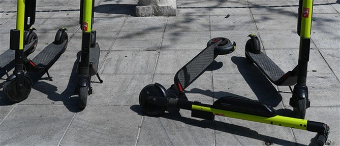 Θεσσαλονίκη: Συνελήφθησαν ανήλικοι για κλοπές ηλεκτρικών πατινιών και ρούχων