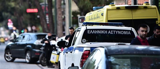 Πυροβολισμοί σε καφετέρια στον Κολωνό – Δύο τραυματίες, ο ένας αστυνομικός