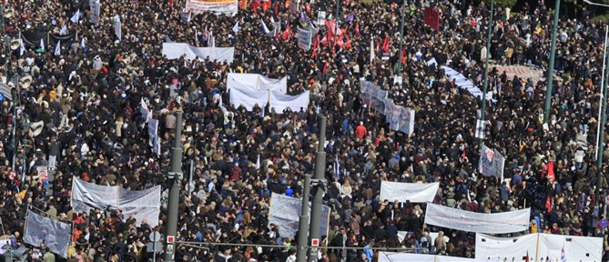 Τέμπη: Σε εξέλιξη τα συλλαλητήρια σε όλη την Ελλάδα