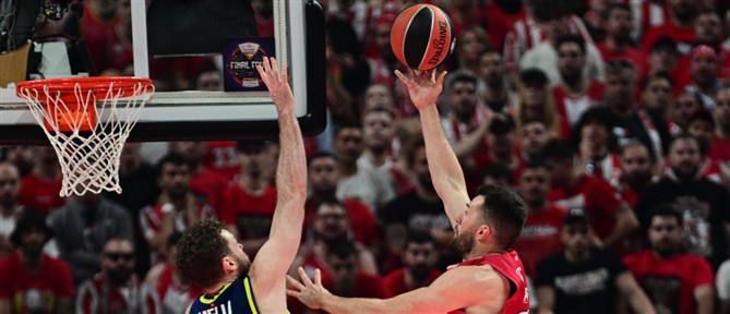 Euroleague: Ο Ολυμπιακός ισοπέδωσε τη Φενέρμπαχτσε και προκρίθηκε στον τελικό