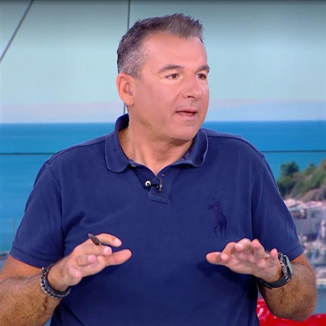 Γιώργος Λιάγκας σε Ελένη Βουλγαράκη: "Φεύγεις του χρόνου, δεν πειράζει"