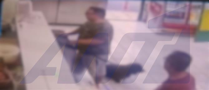 Λάρισα: Βίντεο ντοκουμέντο με τον 21χρονο λίγες ώρες πριν δολοφονήσει την μητέρα του