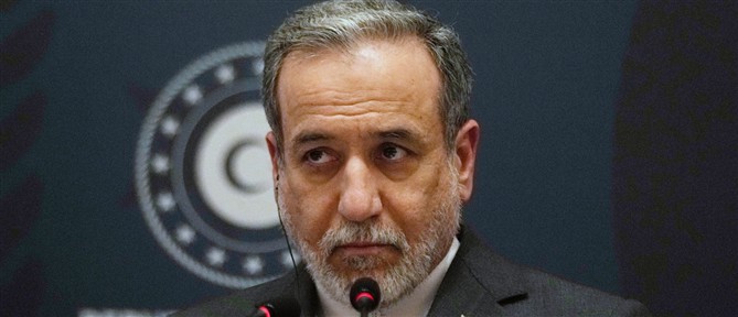 Αραγτσί: Τα Στενά του Ορμούζ "πλήρως ανοιχτά" κατά τη διάρκεια της εκεχειρίας στον Λίβανο