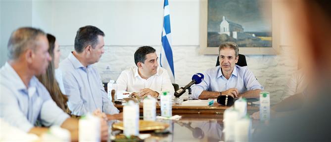 Μητσοτάκης από Σκιάθο: Κλείνουμε τα αυτιά στην τοξικότητα και εργαζόμαστε για λύσεις στις τοπικές κοινωνίες