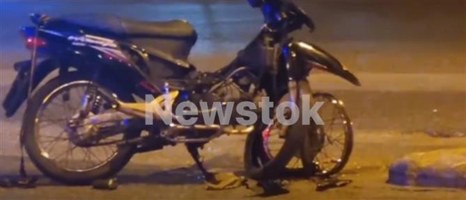 Σοβαρό τροχαίο στη Λεωφόρο Βεϊκου: Τραυματίστηκε 15 χρονος οδηγός μηχανής (βίντεο)
